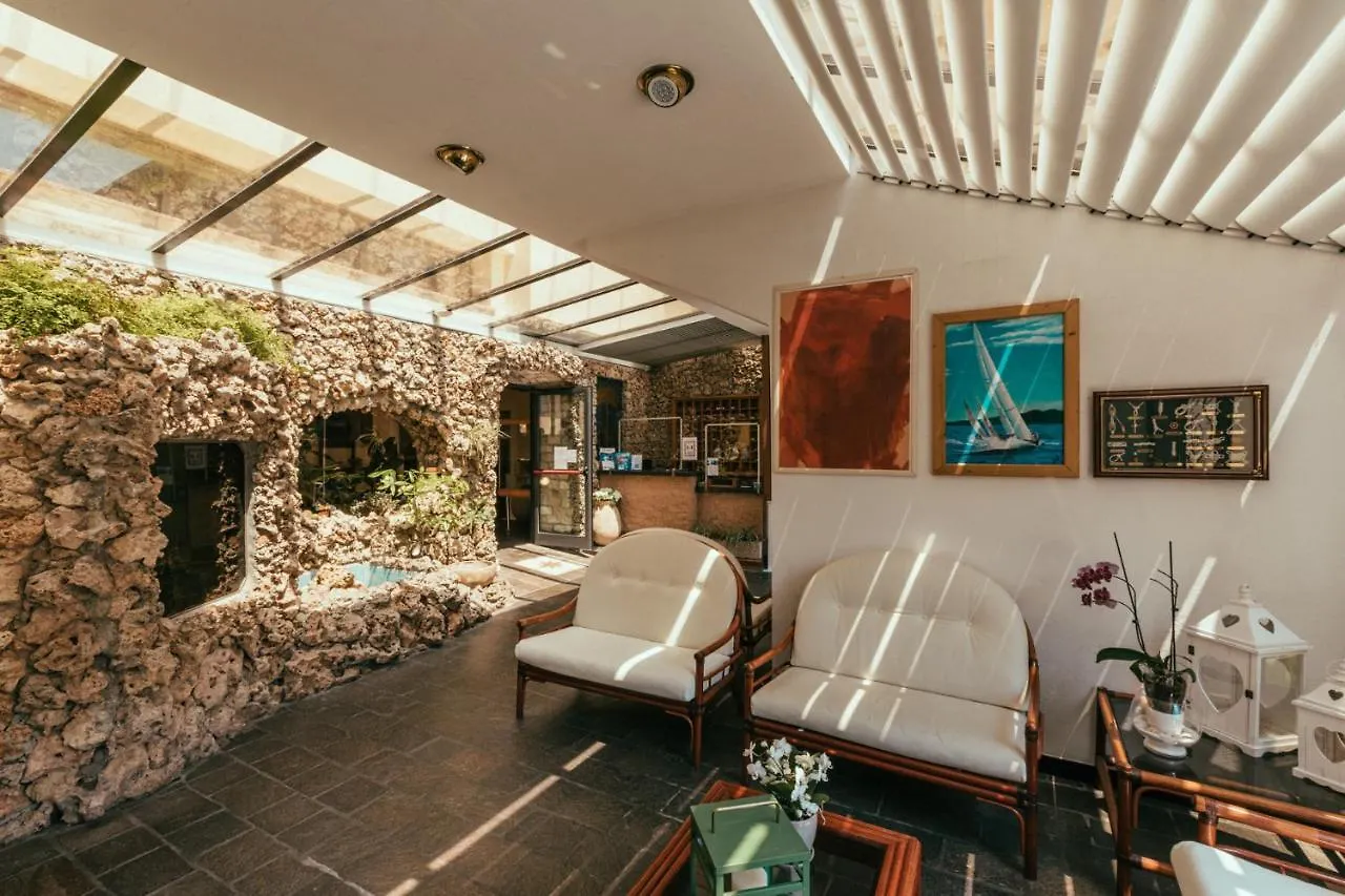 Hotel Residence La Palma Finale Ligure 3*,  Italia