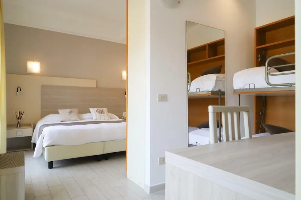 Hotel Residence La Palma Finale Ligure 3*,