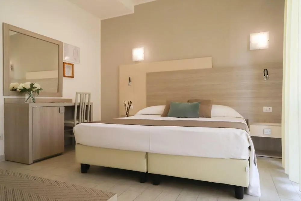 ***  Hotel Residence La Palma Finale Ligure Italia